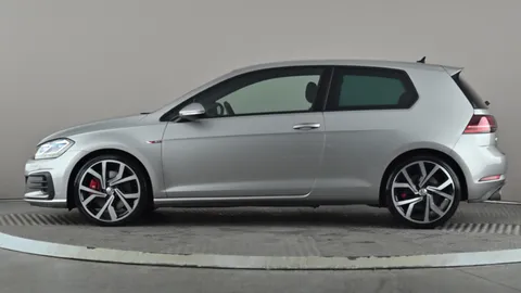 VOLKSWAGEN GOLF 2.0 TSI 245 GTI Performance
