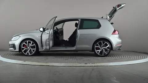 VOLKSWAGEN GOLF 2.0 TSI 245 GTI Performance