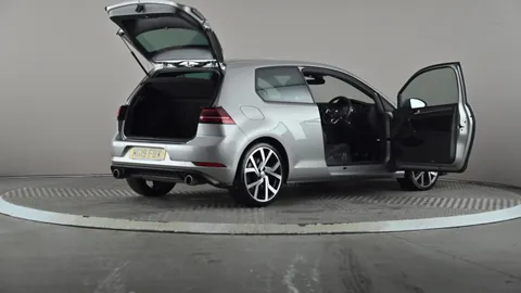 VOLKSWAGEN GOLF 2.0 TSI 245 GTI Performance