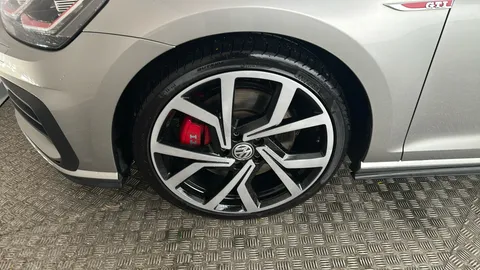 VOLKSWAGEN GOLF 2.0 TSI 245 GTI Performance
