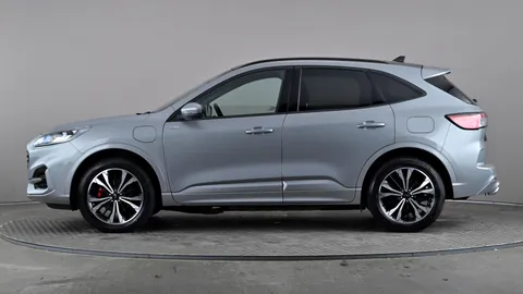 FORD KUGA 2.5 PHEV ST-Line X Edition CVT