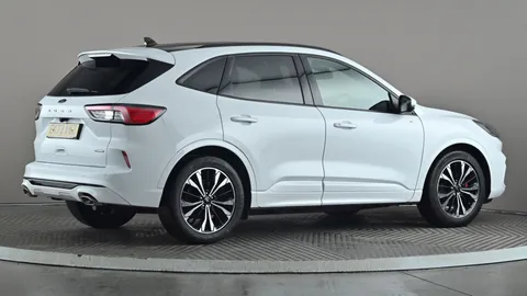 FORD KUGA 2.5 FHEV ST-Line X Edition CVT