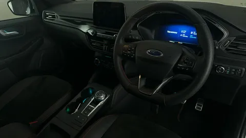 FORD KUGA 2.5 FHEV ST-Line X Edition CVT