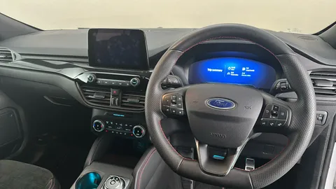 FORD KUGA 2.5 FHEV ST-Line X Edition CVT