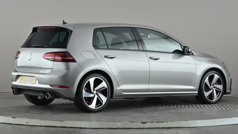 VOLKSWAGEN GOLF 2.0 TSI 245 GTI Performance DSG