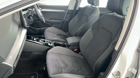 VOLKSWAGEN GOLF 1.5 TSI 204 Style eHybrid DSG