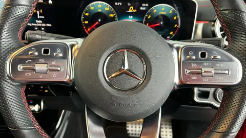 MERCEDES-BENZ CLA CLA 200 AMG Line Premium Tip Auto