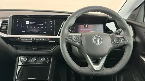 VAUXHALL GRANDLAND 1.2 Turbo Ultimate