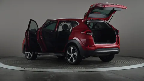 HYUNDAI TUCSON 1.7 CRDi Blue Drive Sport Edition 2WD