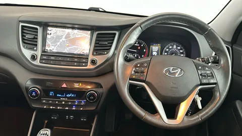 HYUNDAI TUCSON 1.7 CRDi Blue Drive Sport Edition 2WD