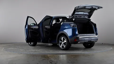 PEUGEOT 3008 1.2 Hybrid 136 GT e-DSC6