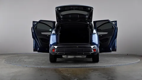 PEUGEOT 3008 1.2 Hybrid 136 GT e-DSC6