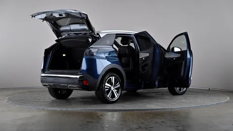 PEUGEOT 3008 1.2 Hybrid 136 GT e-DSC6