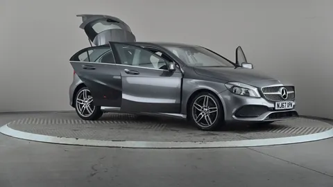 MERCEDES-BENZ A CLASS A160 AMG Line Auto