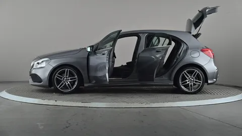 MERCEDES-BENZ A CLASS A160 AMG Line Auto