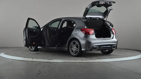 MERCEDES-BENZ A CLASS A160 AMG Line Auto