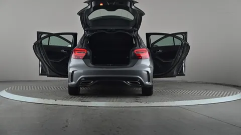 MERCEDES-BENZ A CLASS A160 AMG Line Auto