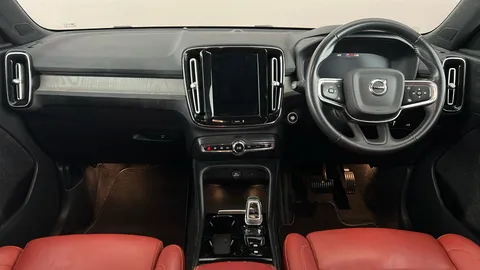 VOLVO XC40 2.0 B4P Inscription Pro Auto