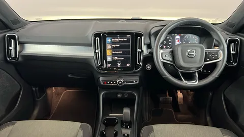 VOLVO XC40 1.5 T4 Recharge PHEV Core Bright Auto