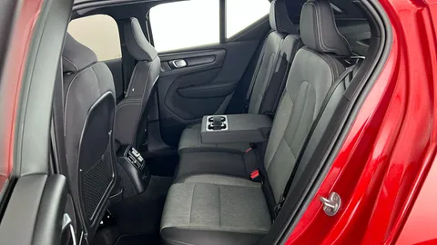 VOLVO XC40 1.5 T4 Recharge PHEV Core Bright Auto