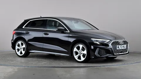 AUDI A3 30 TFSI S Line S Tronic