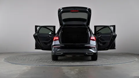 AUDI A3 30 TFSI S Line S Tronic