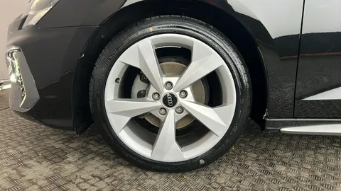 AUDI A3 30 TFSI S Line S Tronic