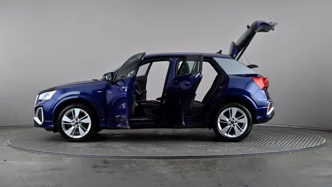 AUDI Q2 35 TFSI S Line