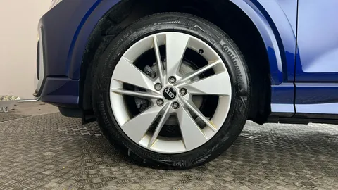 AUDI Q2 35 TFSI S Line