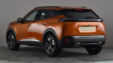 PEUGEOT 2008 1.2 PureTech 130 Allure Premium EAT8