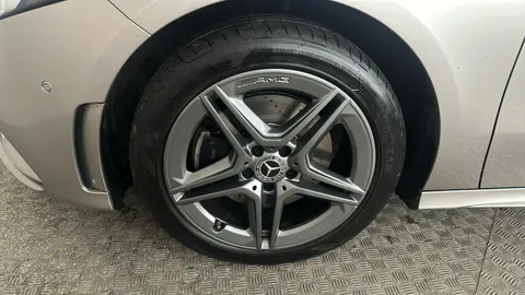 MERCEDES-BENZ A CLASS A250e AMG Line Premium Plus Auto