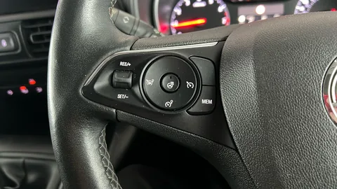 VAUXHALL COMBO LIFE 1.5 Turbo D SE