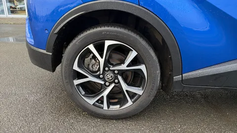 TOYOTA C-HR 1.8 Hybrid Design CVT