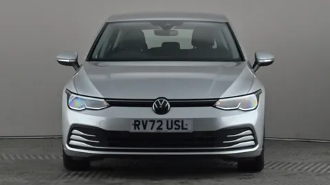 VOLKSWAGEN GOLF 2.0 TDI Life