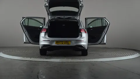 VOLKSWAGEN GOLF 2.0 TDI Life