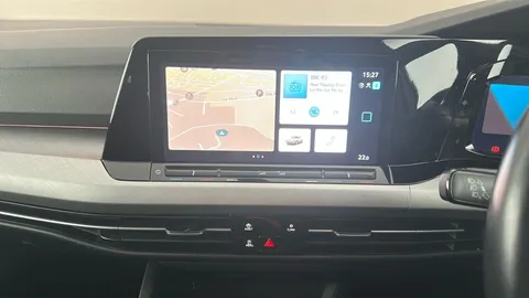 VOLKSWAGEN GOLF 2.0 TDI Life