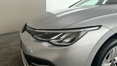 VOLKSWAGEN GOLF 2.0 TDI Life