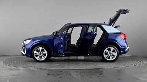 AUDI Q2 35 TFSI S Line S Tronic