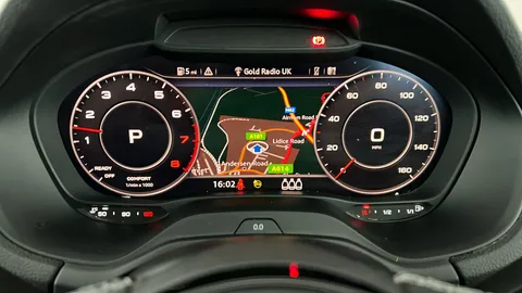 AUDI Q2 35 TFSI S Line S Tronic