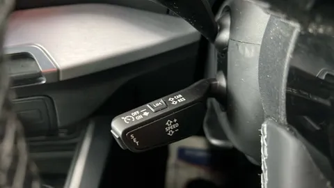 AUDI Q2 35 TFSI S Line S Tronic