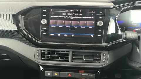 VOLKSWAGEN T-CROSS 1.0 TSI 110 Black Edition