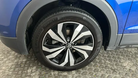 VOLKSWAGEN T-CROSS 1.0 TSI 110 Black Edition