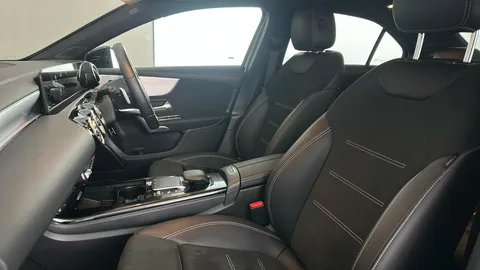MERCEDES-BENZ A CLASS A250e AMG Line Premium Plus Edition Auto