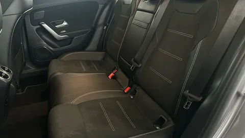 MERCEDES-BENZ A CLASS A250e AMG Line Premium Plus Edition Auto