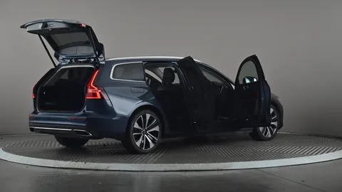 VOLVO V60 2.0 T6 Recharge PHEV Inscription AWD Auto