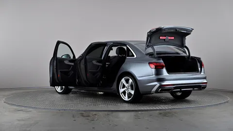 AUDI A4 35 TFSI S Line S Tronic