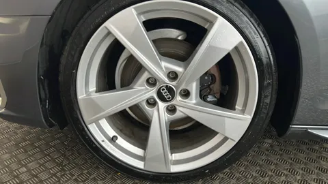 AUDI A4 35 TFSI S Line S Tronic
