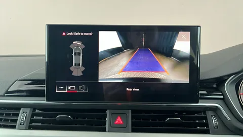 AUDI A4 35 TFSI S Line S Tronic