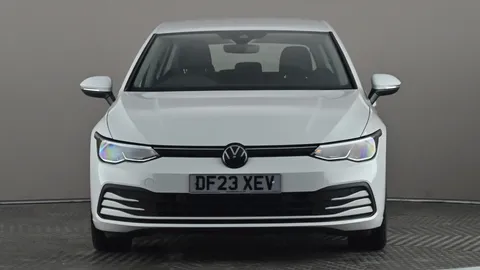 VOLKSWAGEN GOLF 1.5 TSI 150 Life