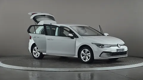 VOLKSWAGEN GOLF 1.5 TSI 150 Life